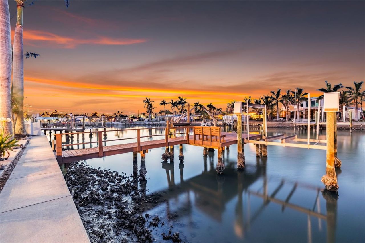 7991 1st Avenue S, Saint Petersburg, FL 33707 Photo