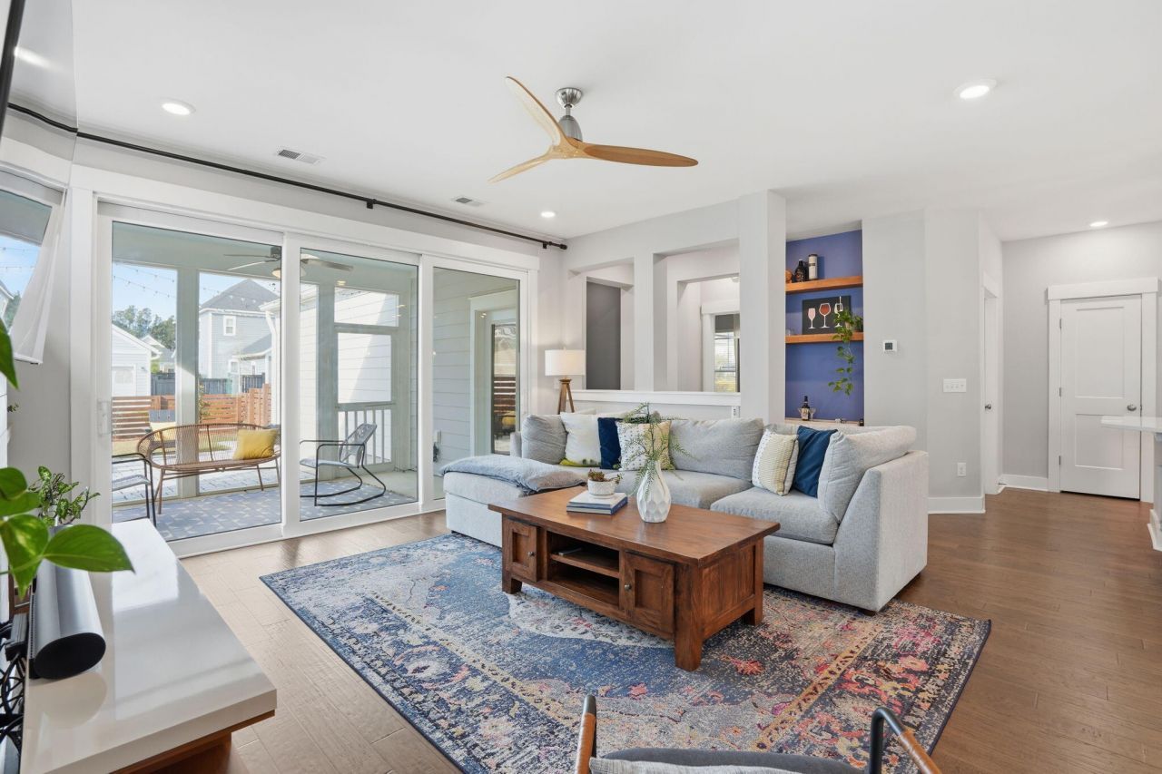 609 Heartwood Photo 13