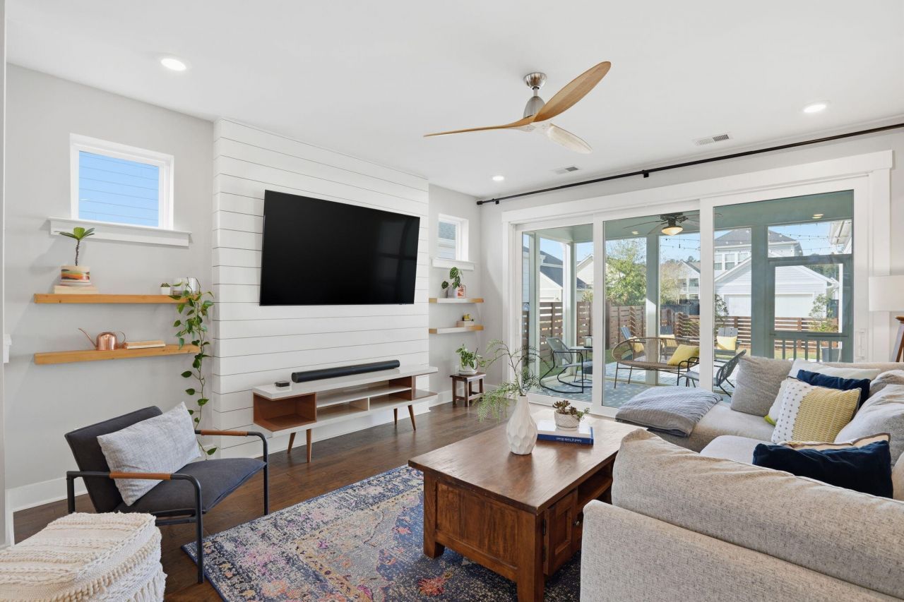 609 Heartwood Photo 14