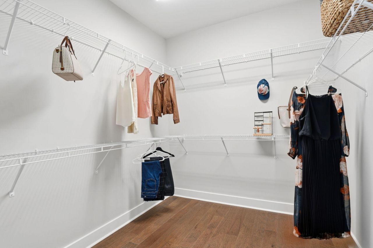 609 Heartwood Photo 22