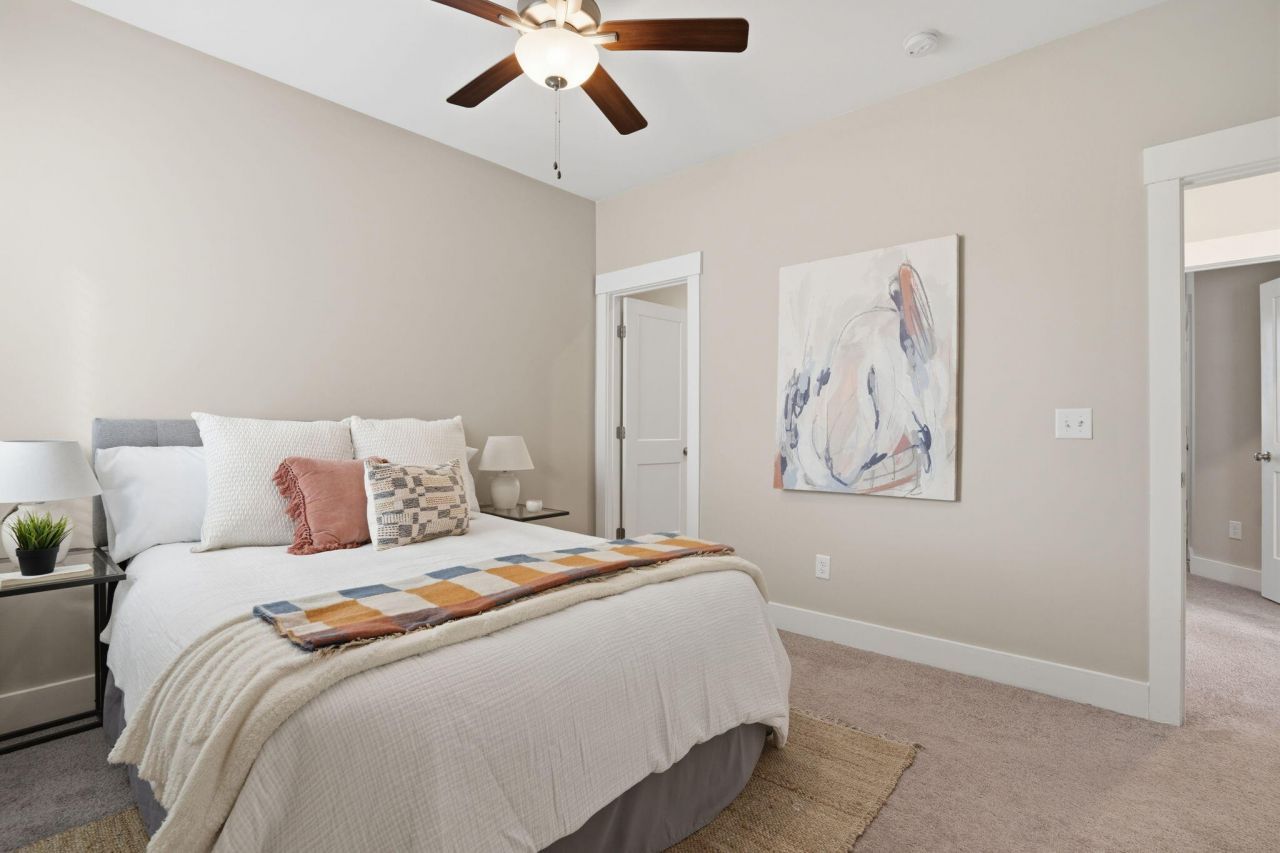 609 Heartwood Photo 29