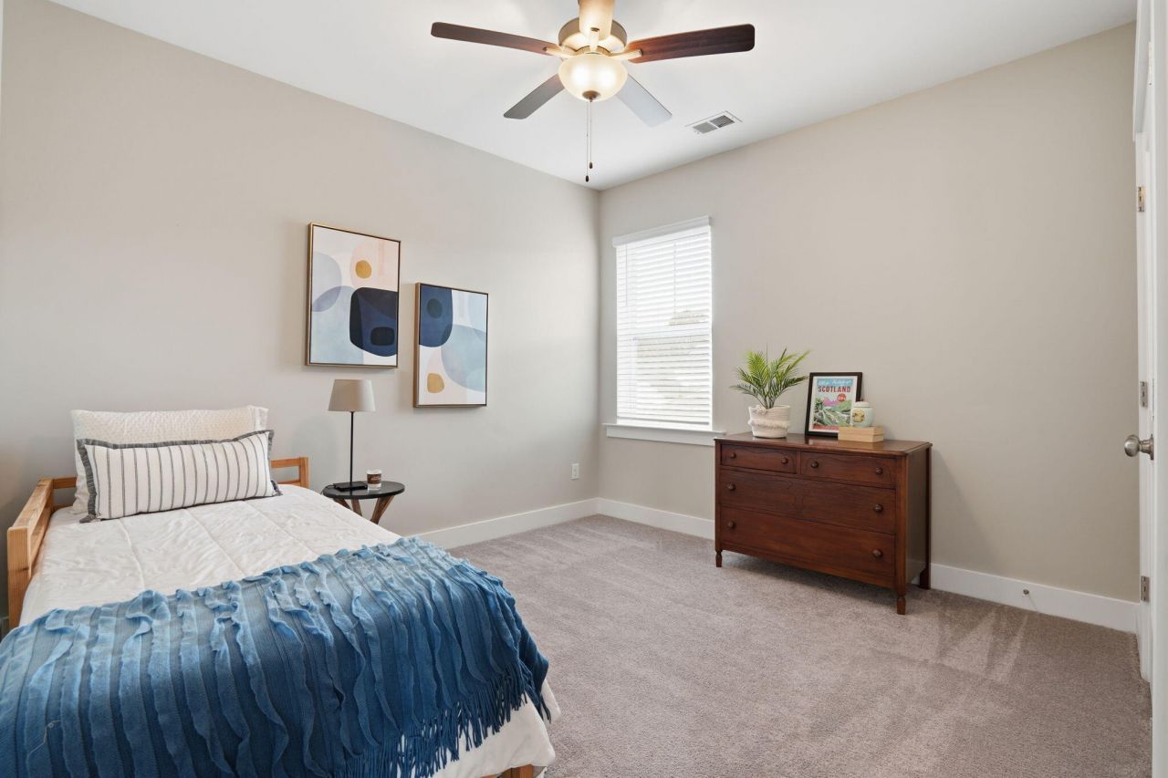 609 Heartwood Photo 30