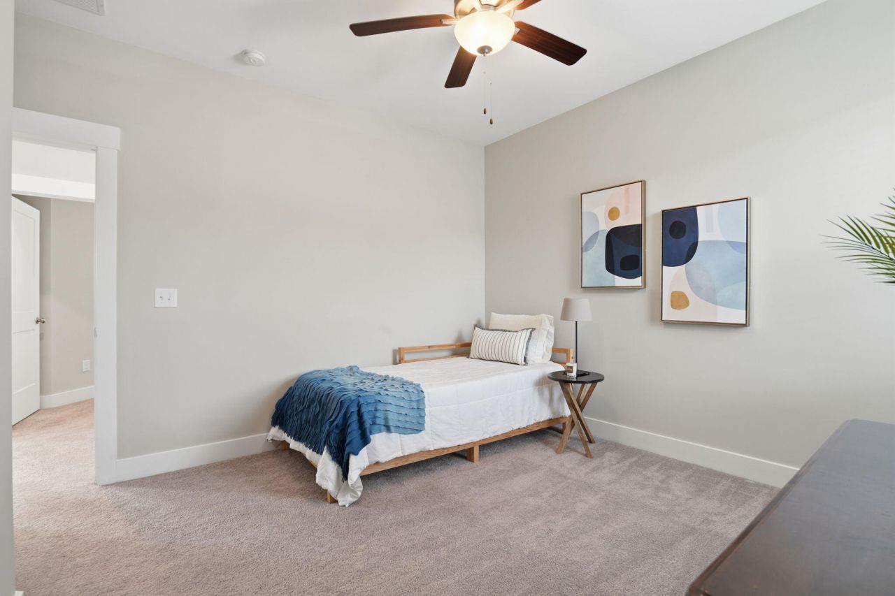 609 Heartwood Photo 31