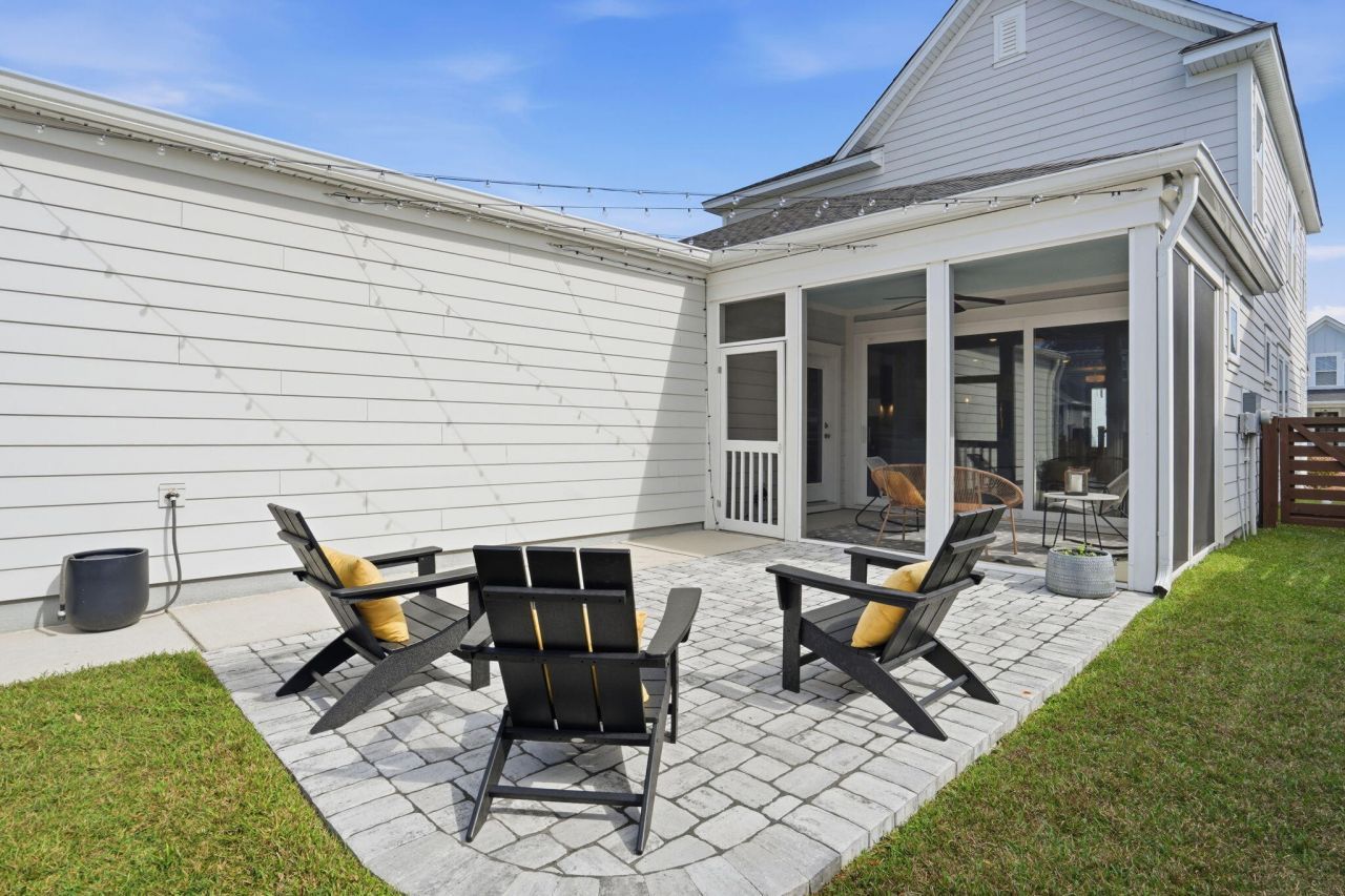 609 Heartwood Photo 37