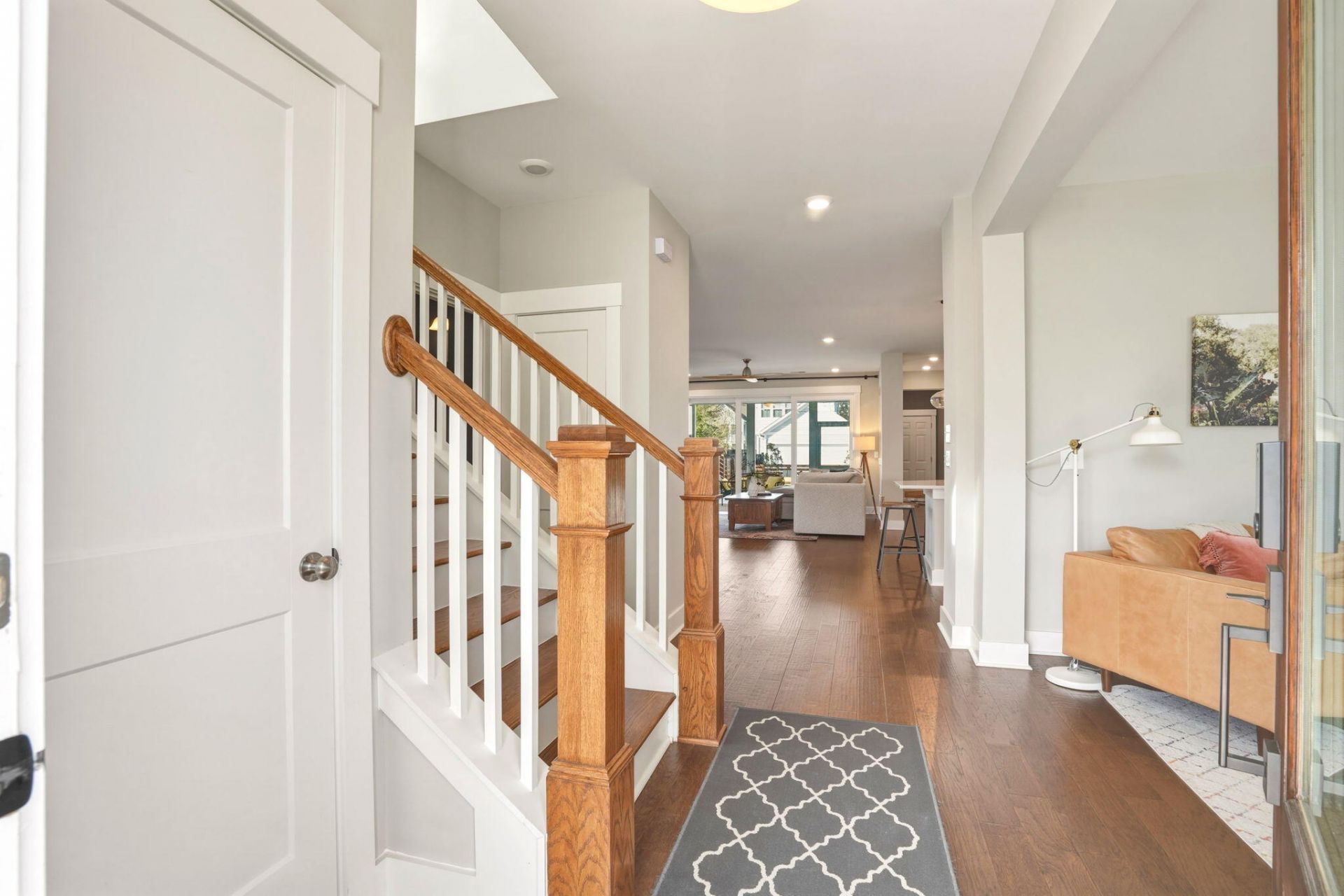 609 Heartwood Lane Photo 6