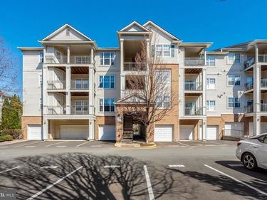 12104 GARDEN GROVE CIRCLE, Unit 401, FAIRFAX, VA 22030