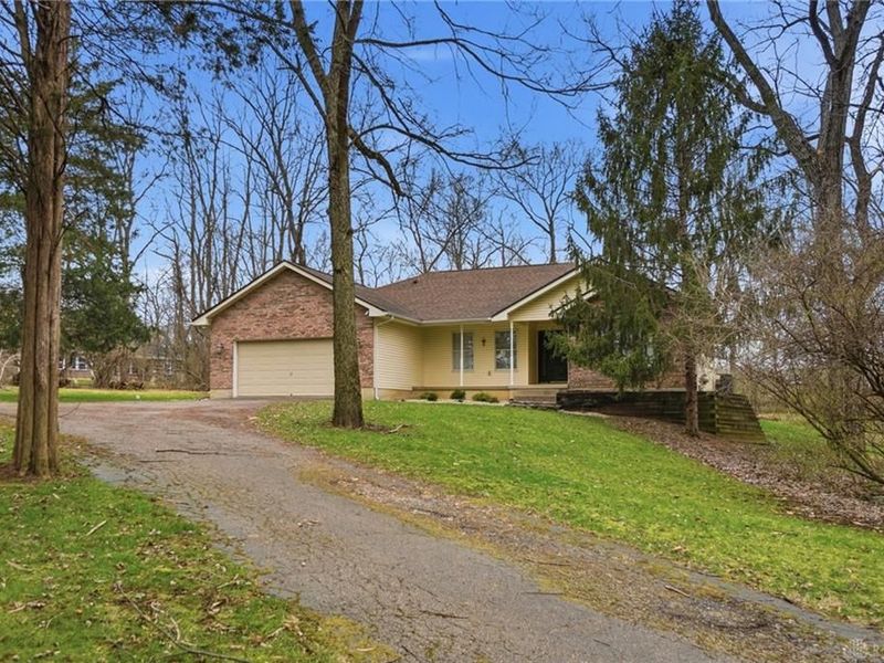 162 E State Route 73, Clearcreek Township, OH 45066 Photo 2