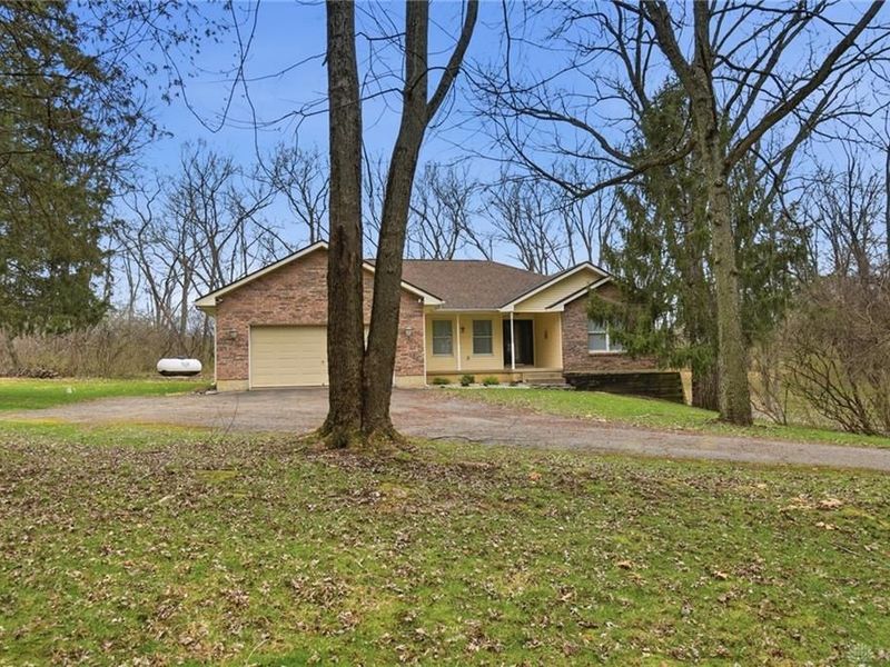 162 E State Route 73, Clearcreek Township, OH 45066 Photo 3