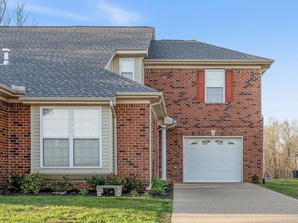 519 Bradford Dr, Dickson, TN 37055