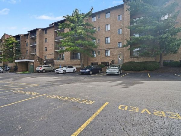 3004 Glenmore Avenue, Unit 205, Cincinnati, OH 45238