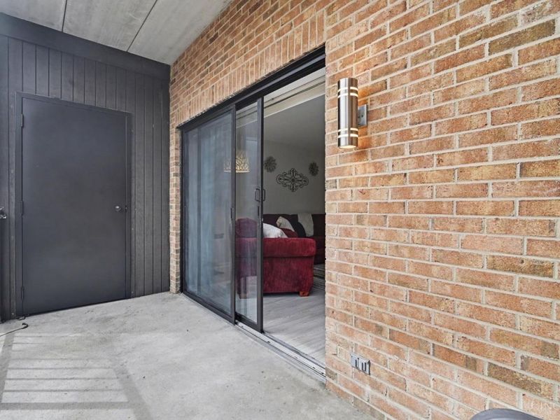 3004 Glenmore Avenue, Unit 205, Cincinnati, OH 45238 Photo 4