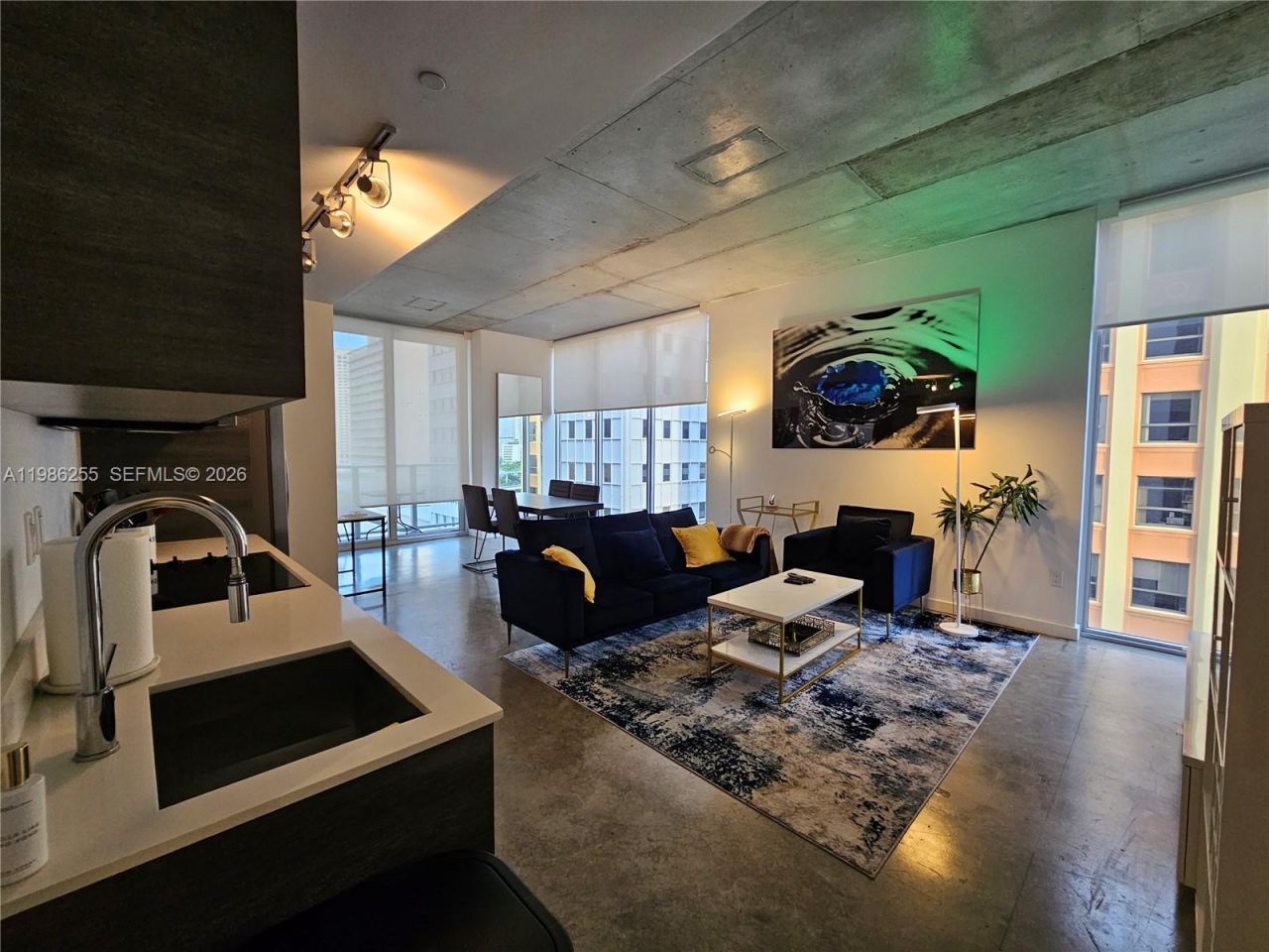 151 SE 1st St , Unit 801, Miami, FL 33131 Photo