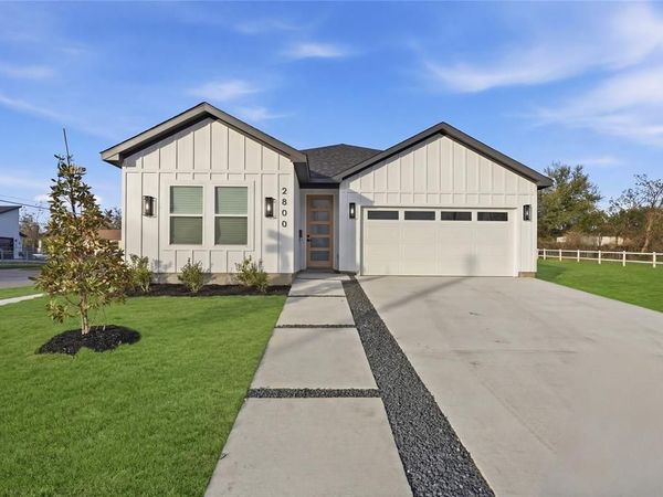 2800 Carter Street, Dallas, TX 75210