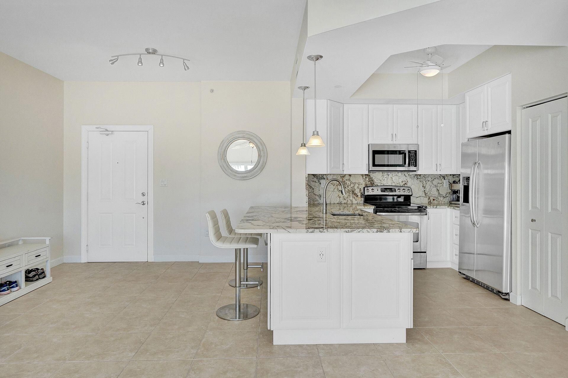 1931 NE 2nd St, Unit 302, Deerfield Beach, FL 33441 Photo