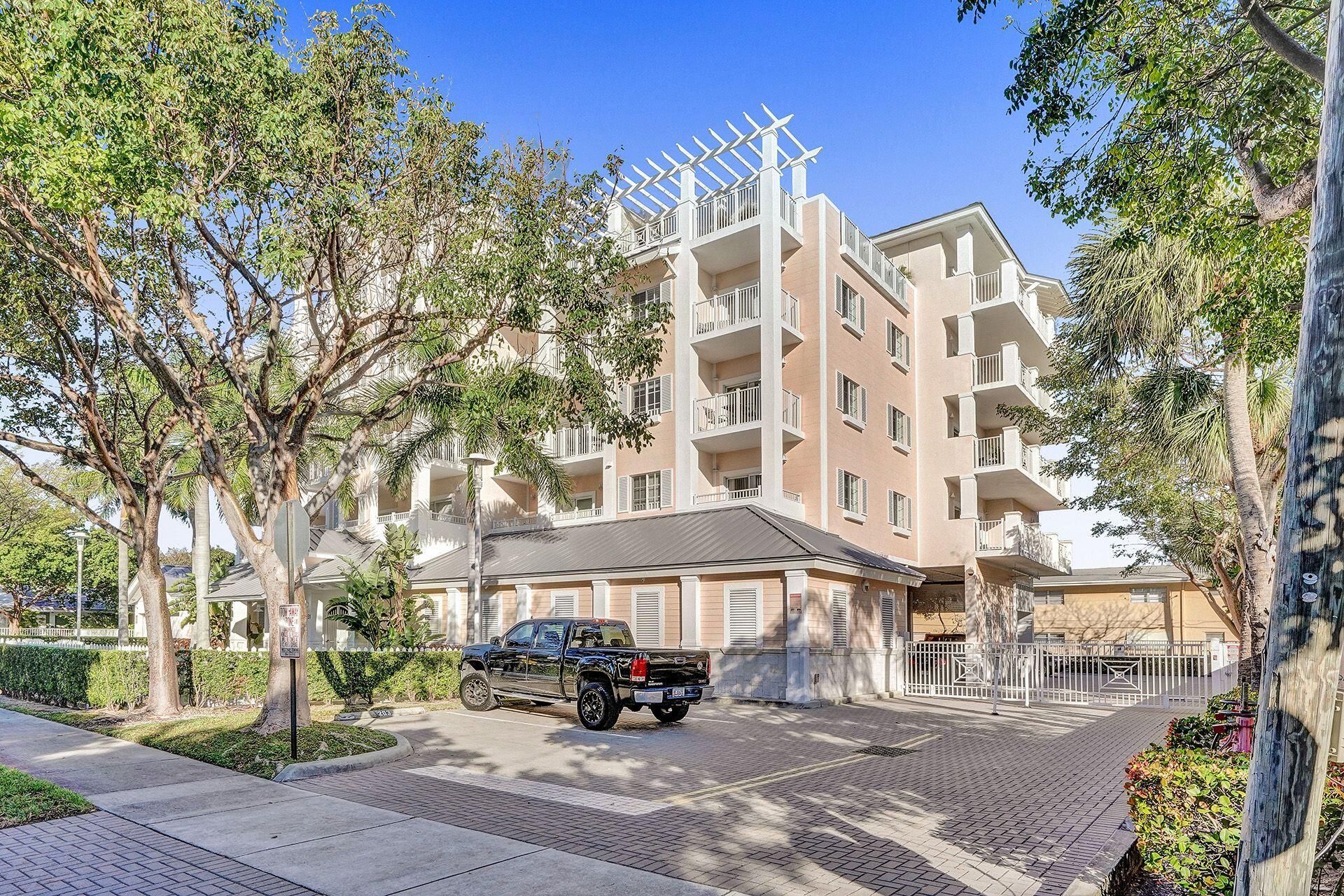 1931 NE 2nd St, Unit 302, Deerfield Beach, FL 33441 Photo