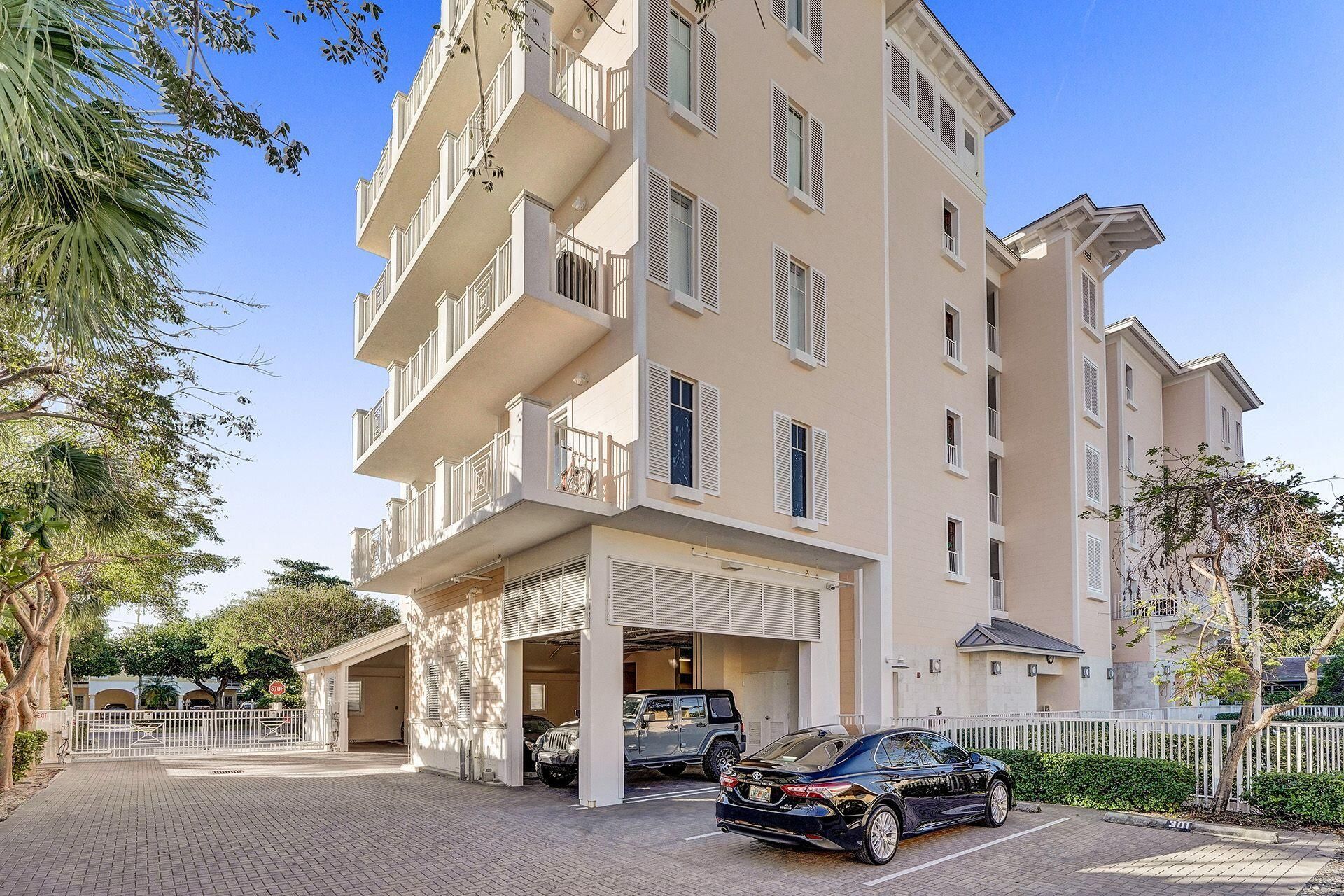 1931 NE 2nd St, Unit 302, Deerfield Beach, FL 33441 Photo