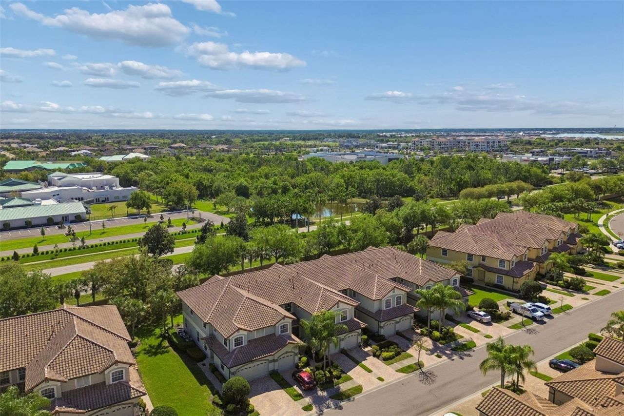 8235 Miramar Way , Lakewood Ranch, FL 34202 Photo