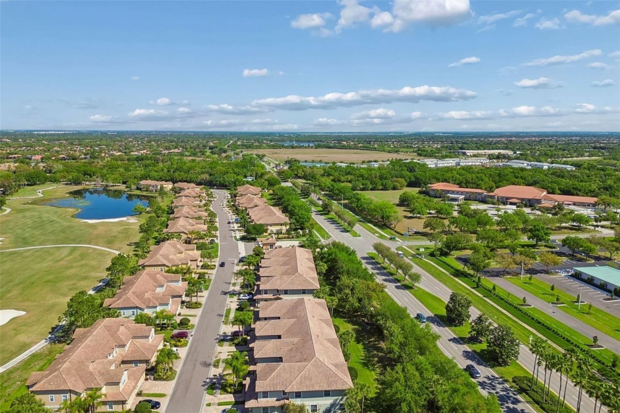 8235 Miramar Way , Lakewood Ranch, FL 34202 Photo