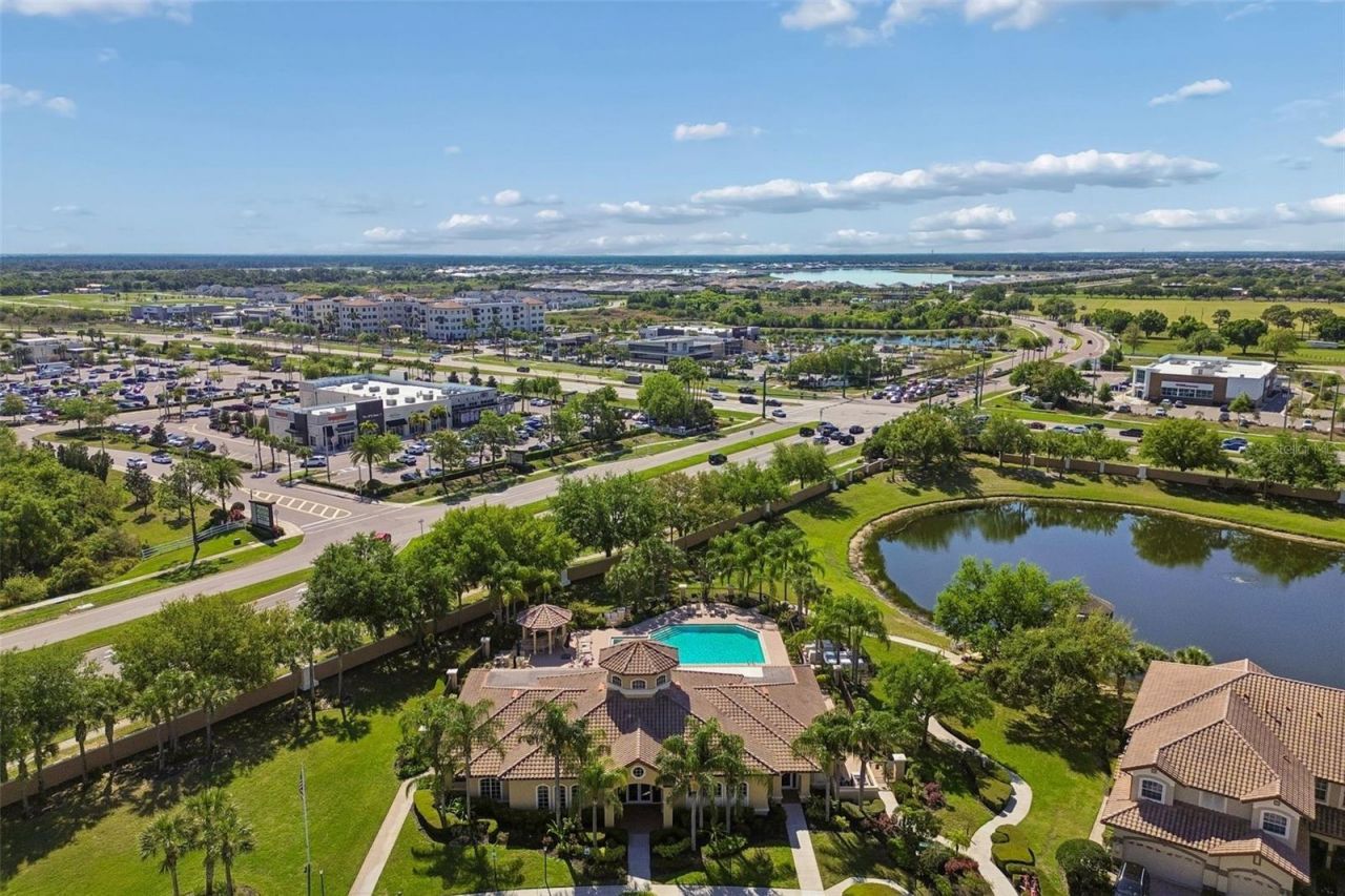 8235 Miramar Way , Lakewood Ranch, FL 34202 Photo