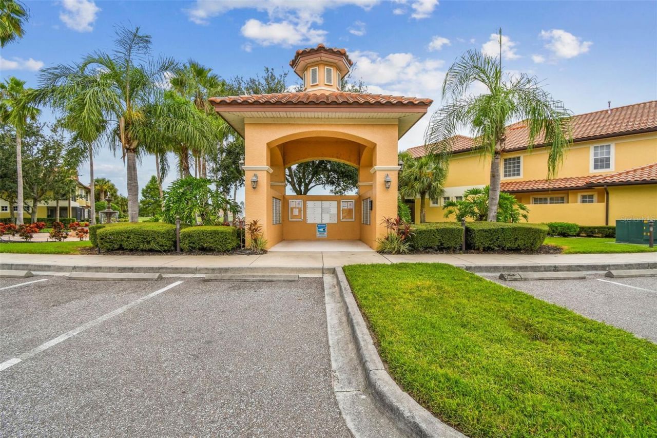 8235 Miramar Way , Lakewood Ranch, FL 34202 Photo