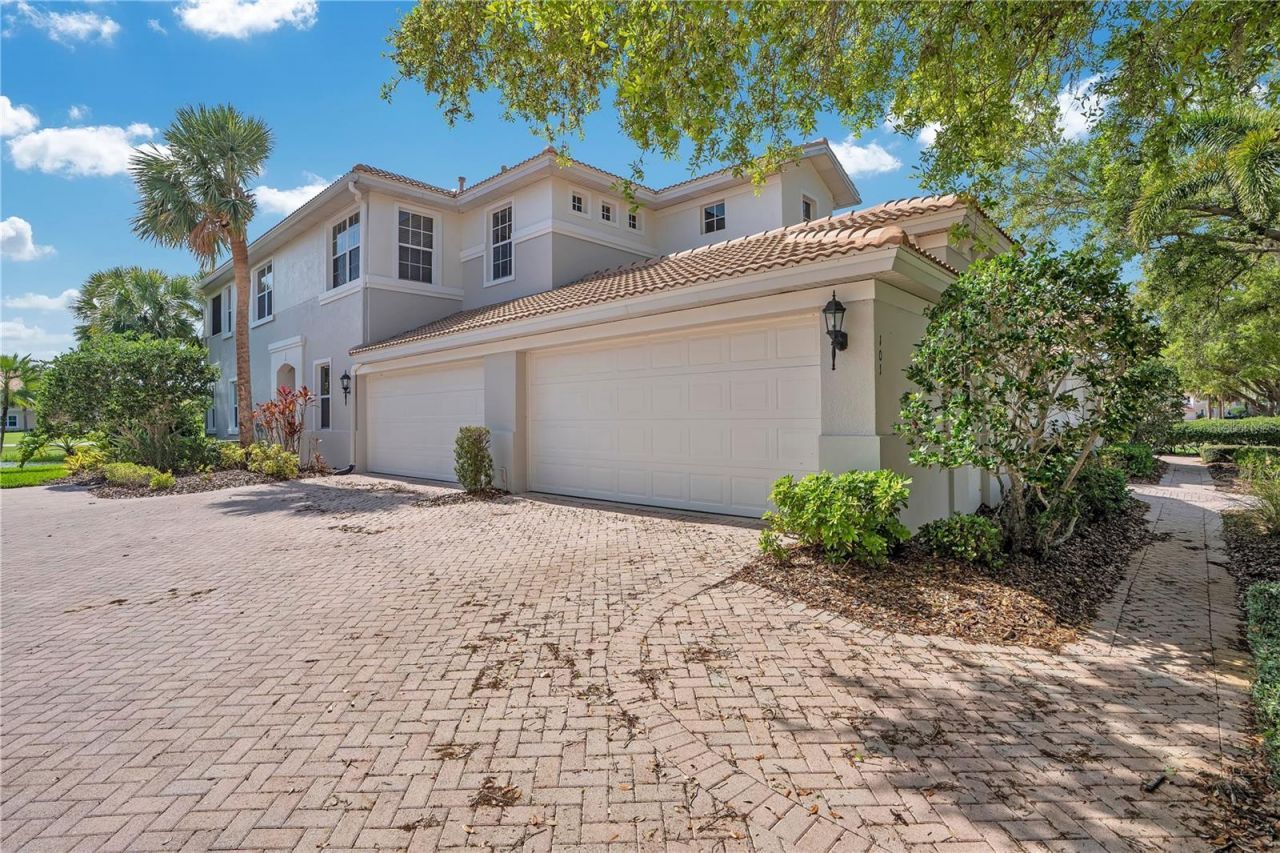 926 River Basin Court, Unit 201C, Bradenton, FL 34212 Photo