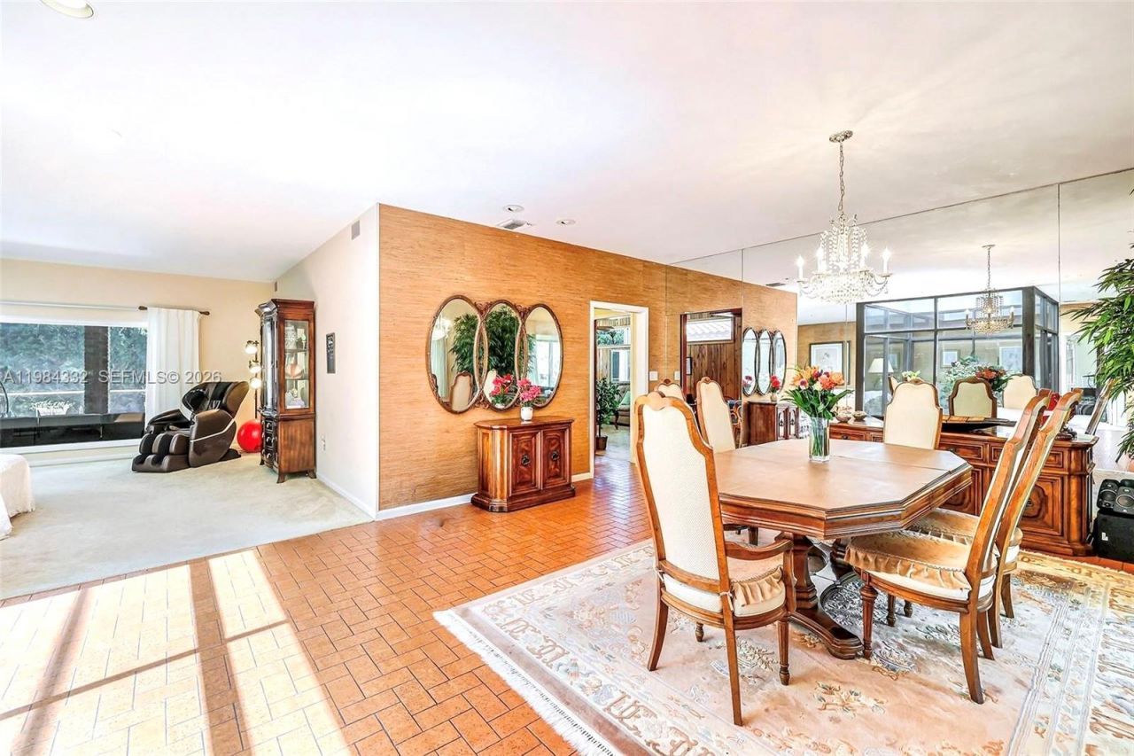 1800 Miami Springs Ave, Miami Springs, FL 33166 Photo