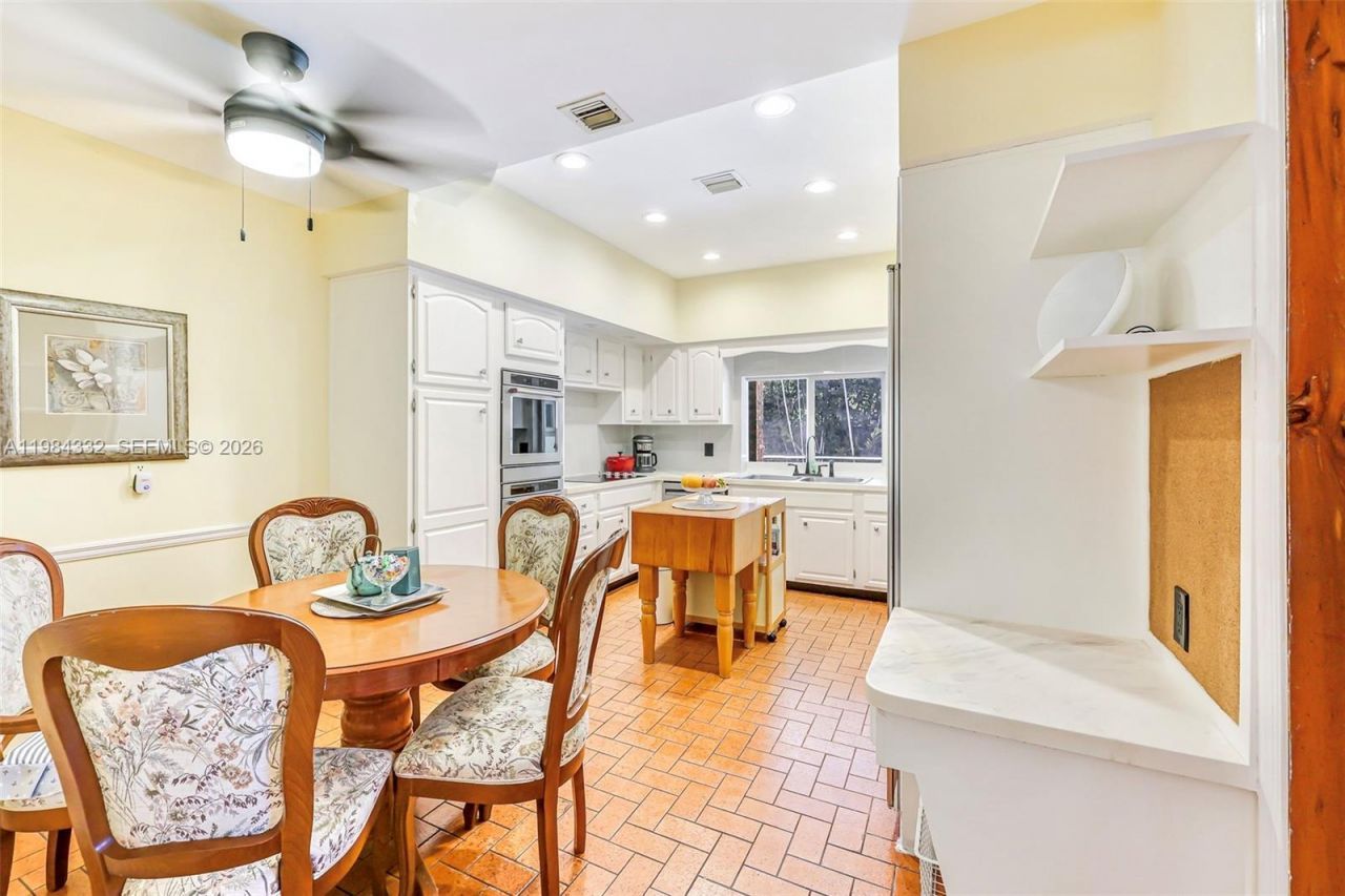 1800 Miami Springs Ave, Miami Springs, FL 33166 Photo