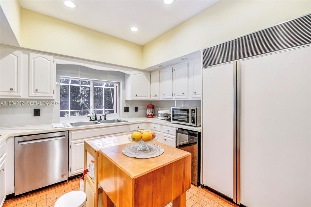 1800 Miami Ave , Miami Springs, FL 33166 Photo