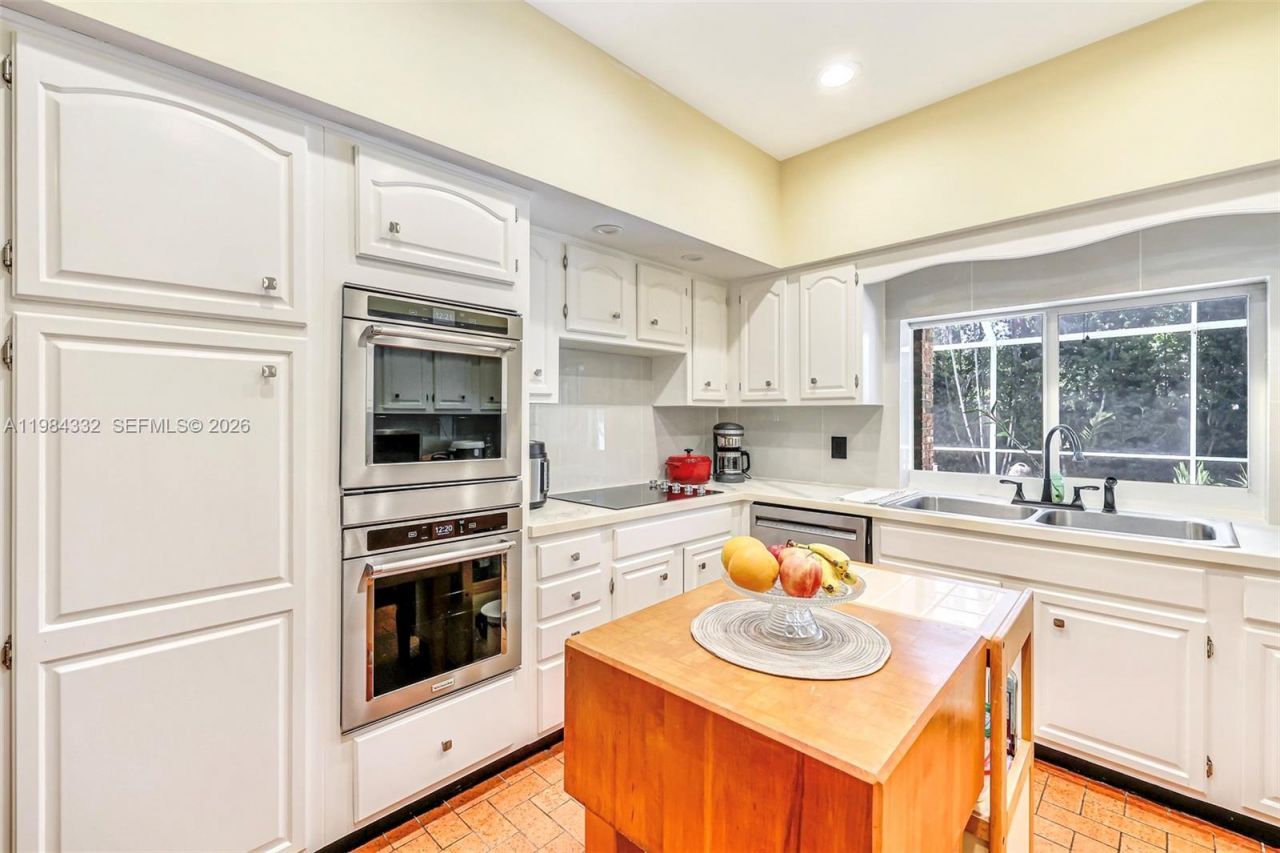 1800 Miami Ave , Miami Springs, FL 33166 Photo