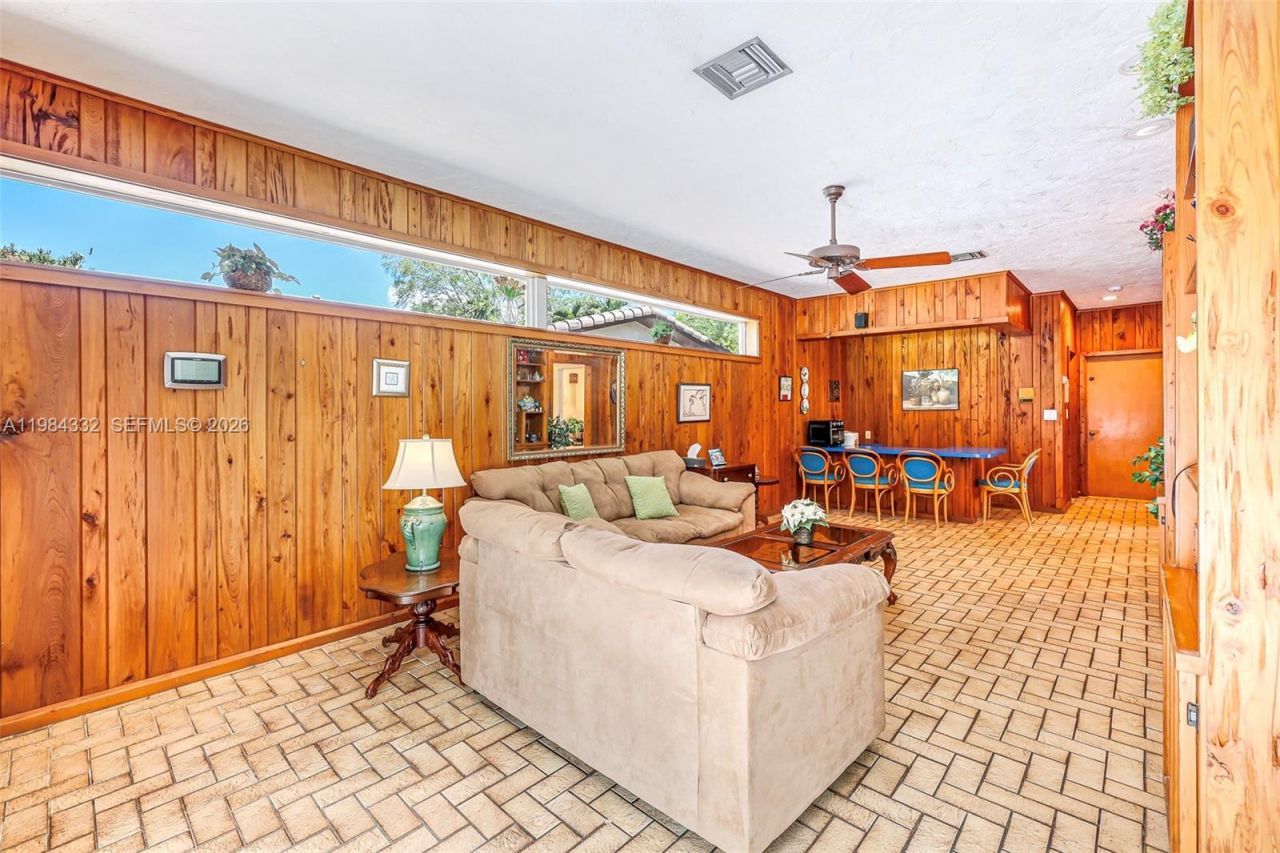 1800 Miami Ave , Miami Springs, FL 33166 Photo