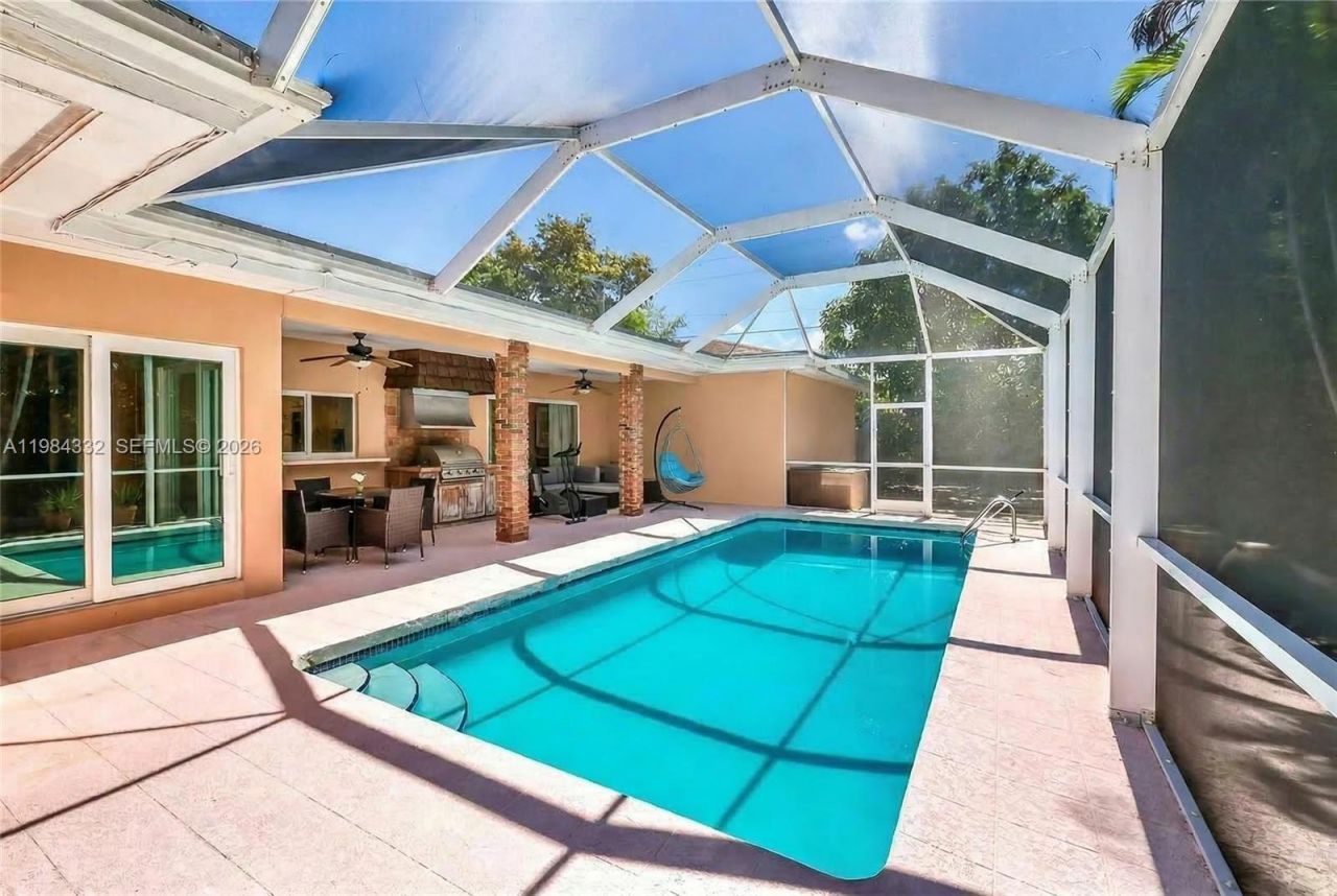 1800 Miami Ave , Miami Springs, FL 33166 Photo