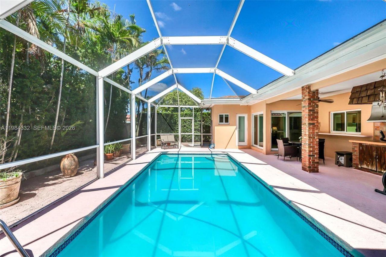 1800 Miami Springs Ave, Miami Springs, FL 33166 Photo