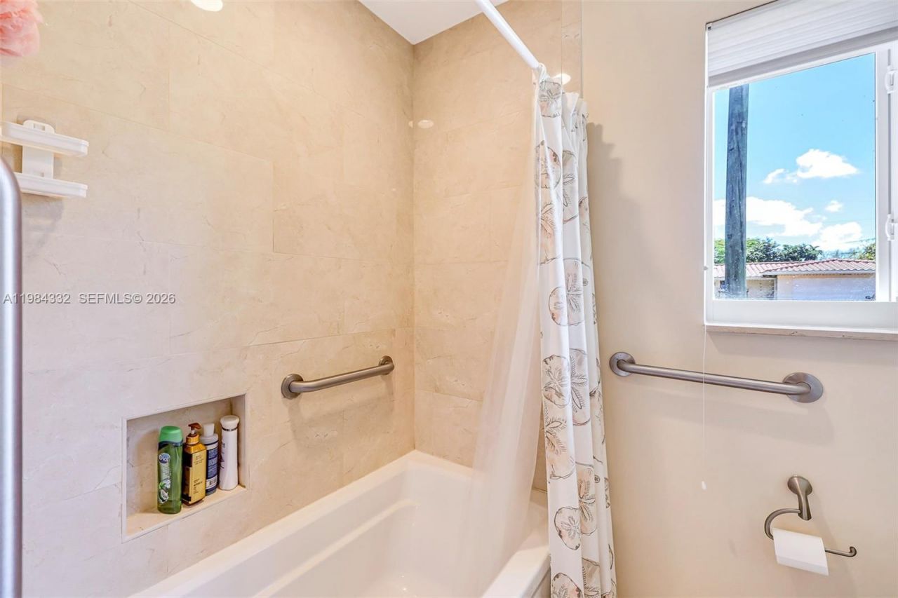 1800 Miami Ave , Miami Springs, FL 33166 Photo