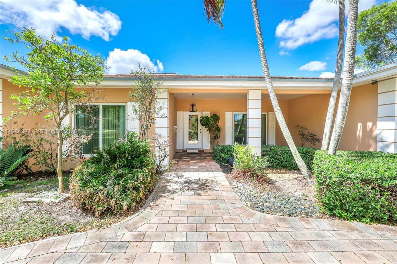 1800 Miami Ave , Miami Springs, FL 33166 Photo