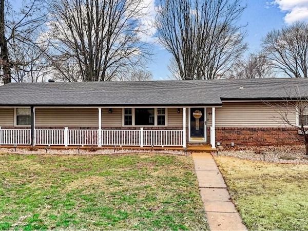 44 Kimberly Court, Collinsville, IL 62234