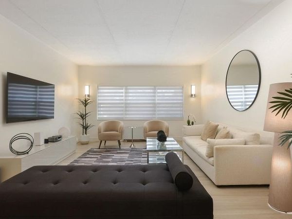 22 Riverside Dr, Cranford, NJ 07016