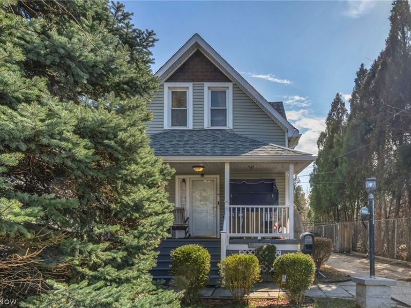 12909 Sprecher Avenue, Cleveland, OH 44135 Photo 2