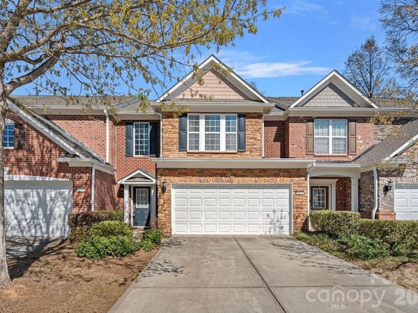 10437 Blairbeth Street, Charlotte, NC 28277