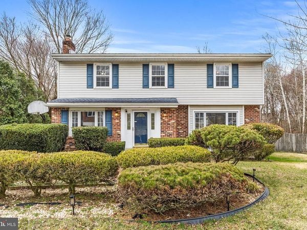 121 JENNIFER WAY, UPPER CHICHESTER, PA 19061