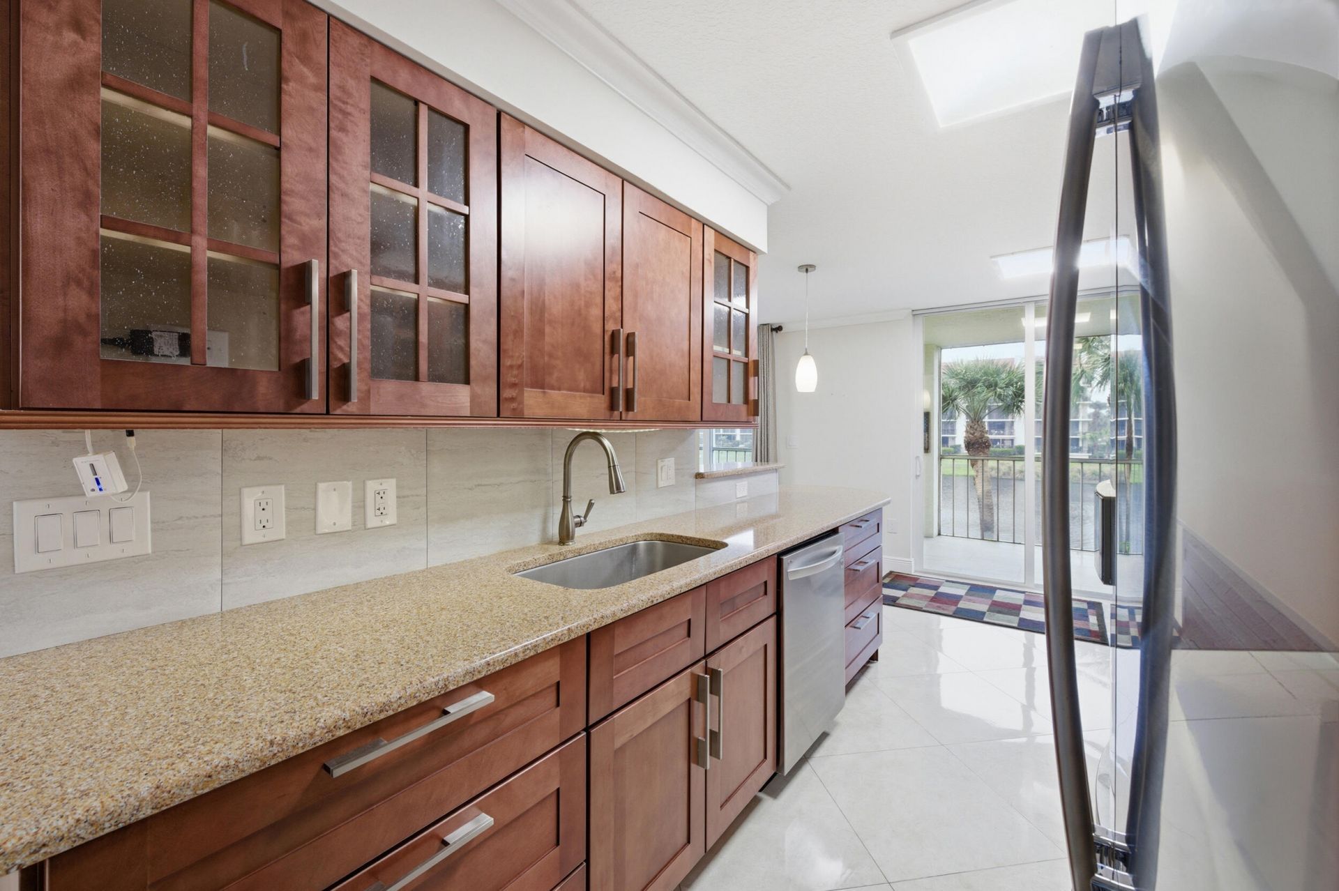 108 Half Moon Circle, Unit F2, Hypoluxo, FL 33462 Photo