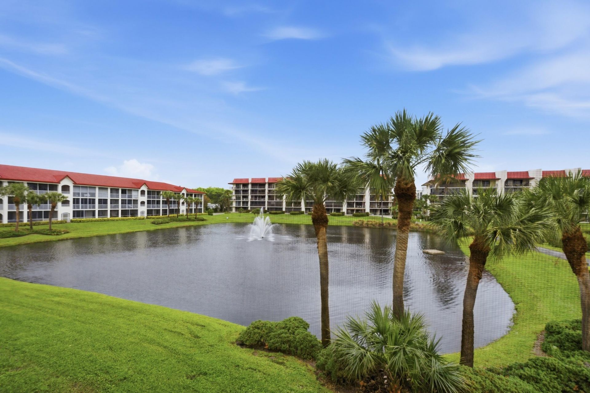 108 Half Moon Circle, Unit F2, Hypoluxo, FL 33462 Photo