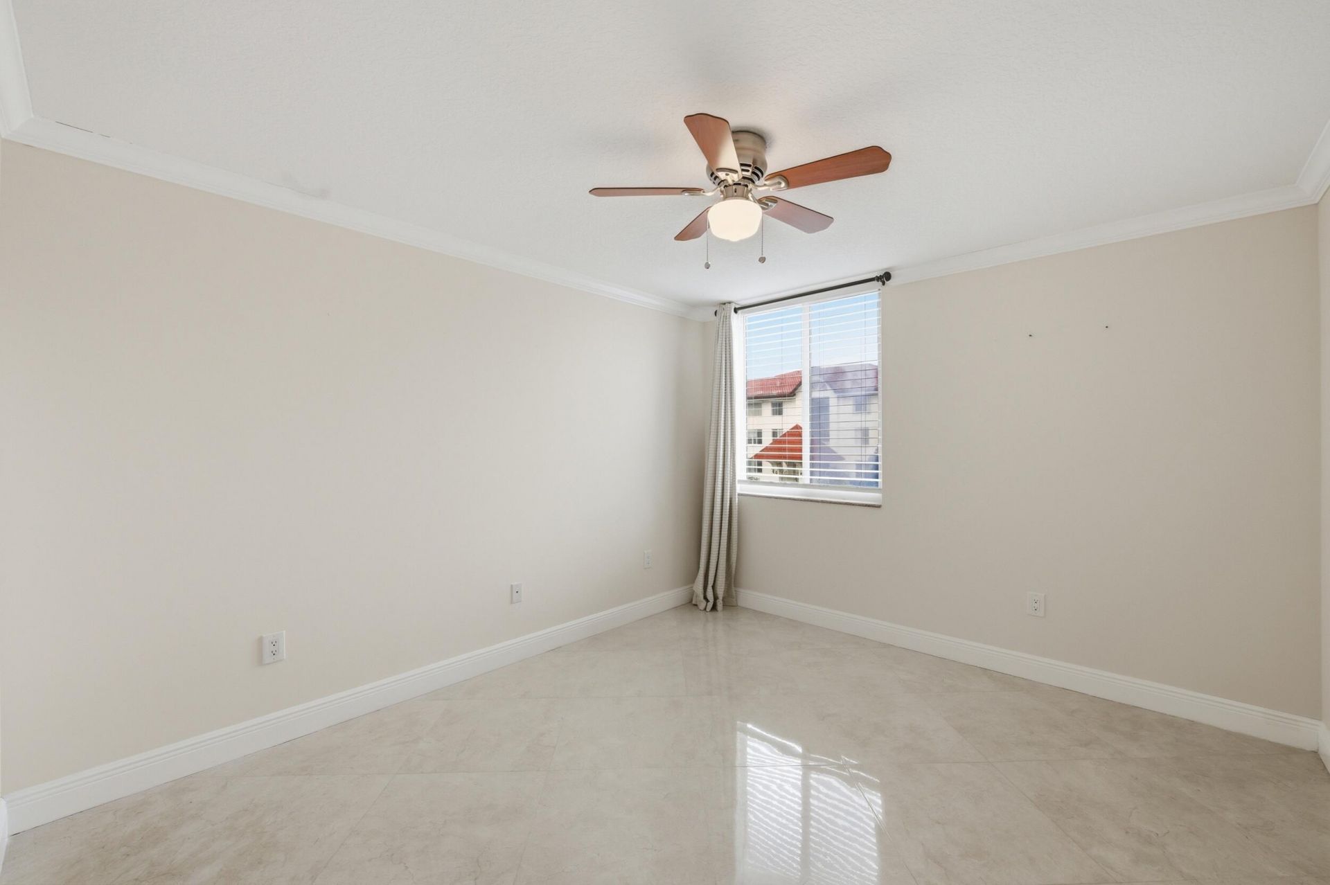 108 Half Moon Circle, Unit F2, Hypoluxo, FL 33462 Photo