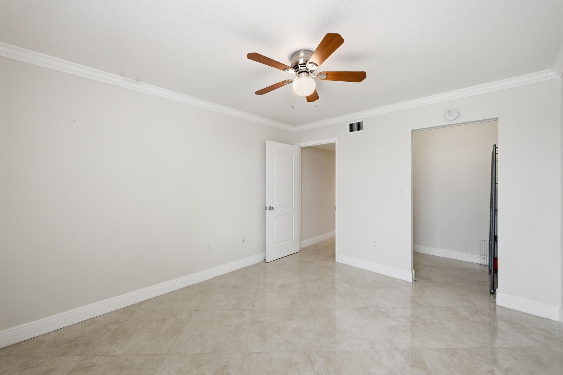 108 Half Moon Circle, Unit F2, Hypoluxo, FL 33462 Photo