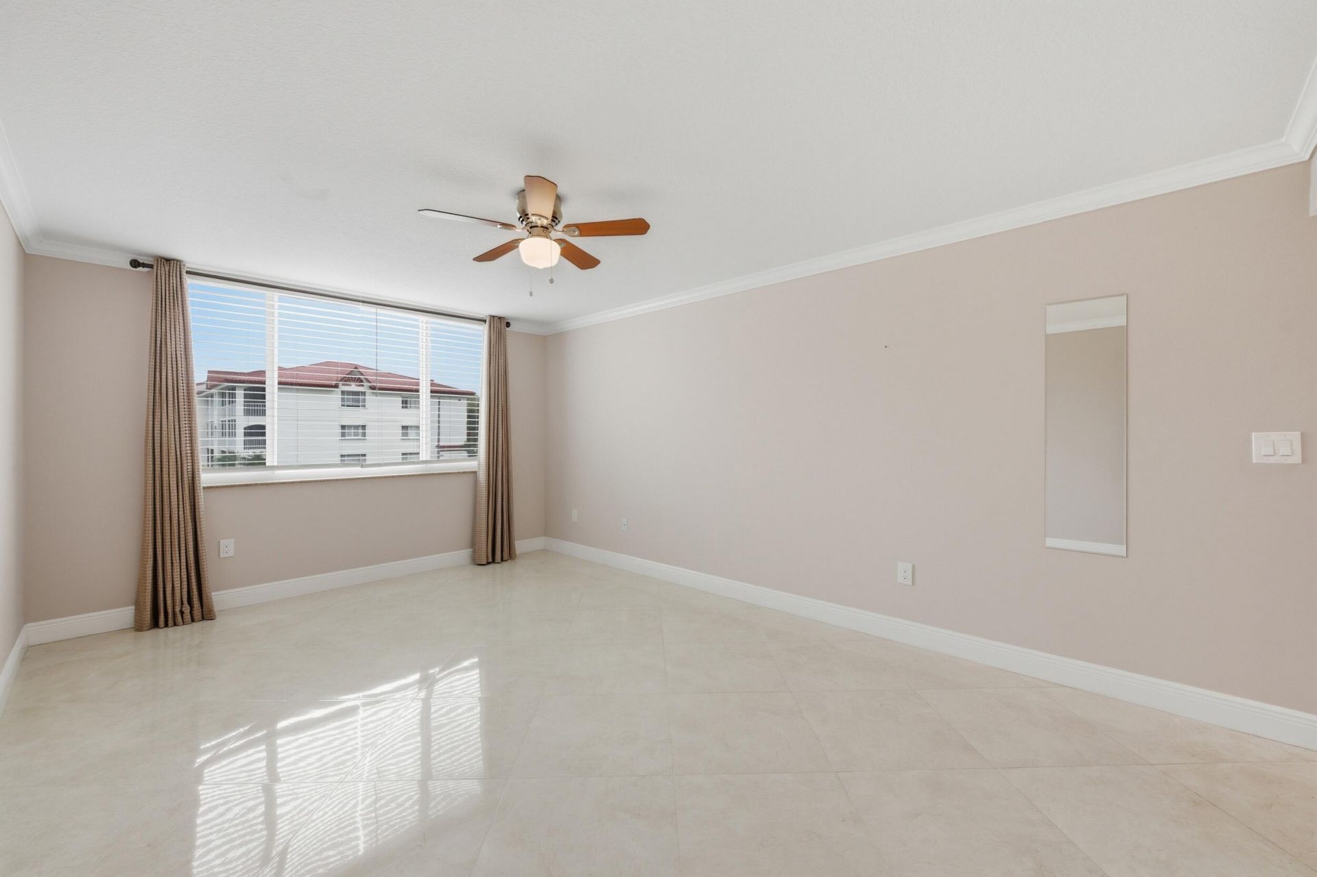 108 Half Moon Circle, Unit F2, Hypoluxo, FL 33462 Photo