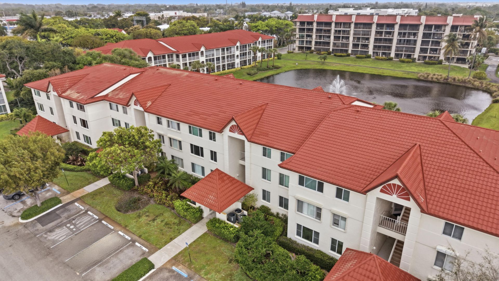 108 Half Moon Circle, Unit F2, Hypoluxo, FL 33462 Photo