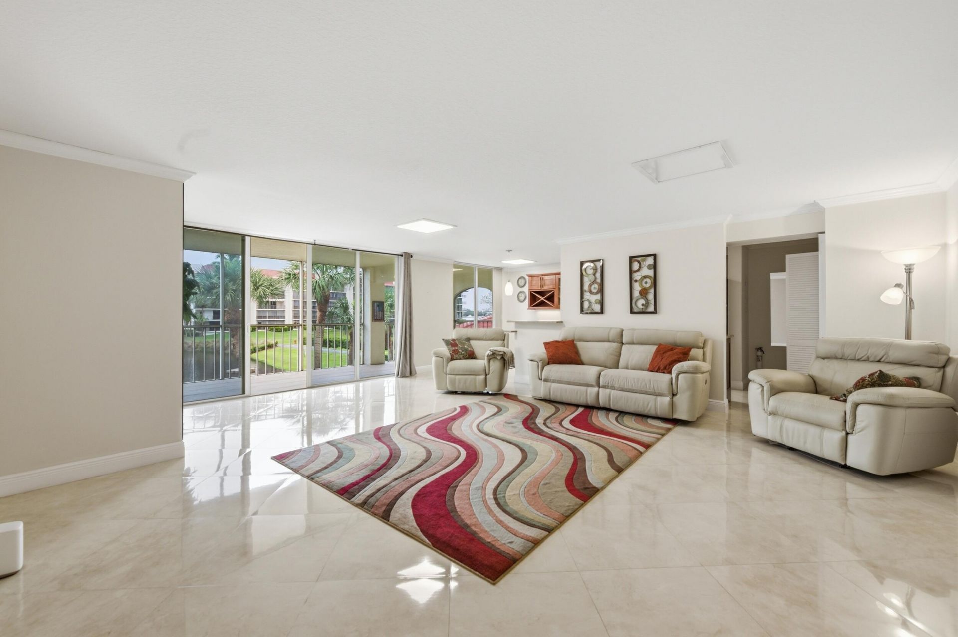 108 Half Moon Circle, Unit F2, Hypoluxo, FL 33462 Photo