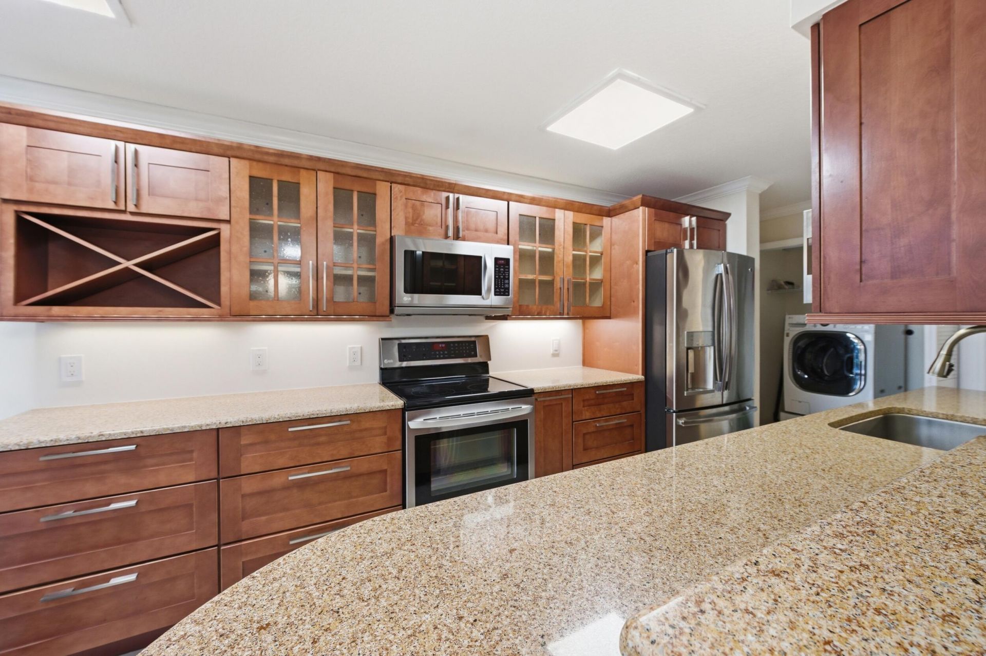 108 Half Moon Circle, Unit F2, Hypoluxo, FL 33462 Photo