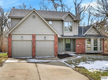 7835 Fort Street , Omaha, NE 68134