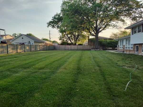 9216 Ozark Avenue , Morton Grove, IL 60053