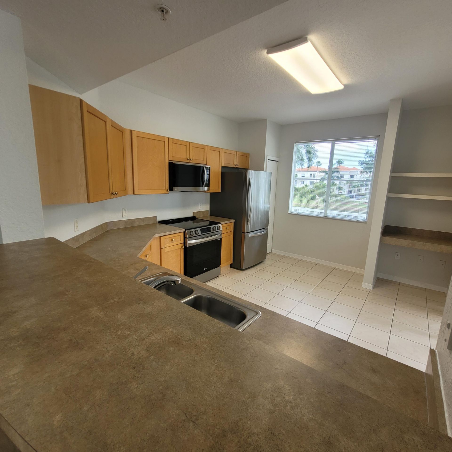 11029 Legacy Boulevard, Unit 204, Palm Beach Gardens, FL 33410 Photo